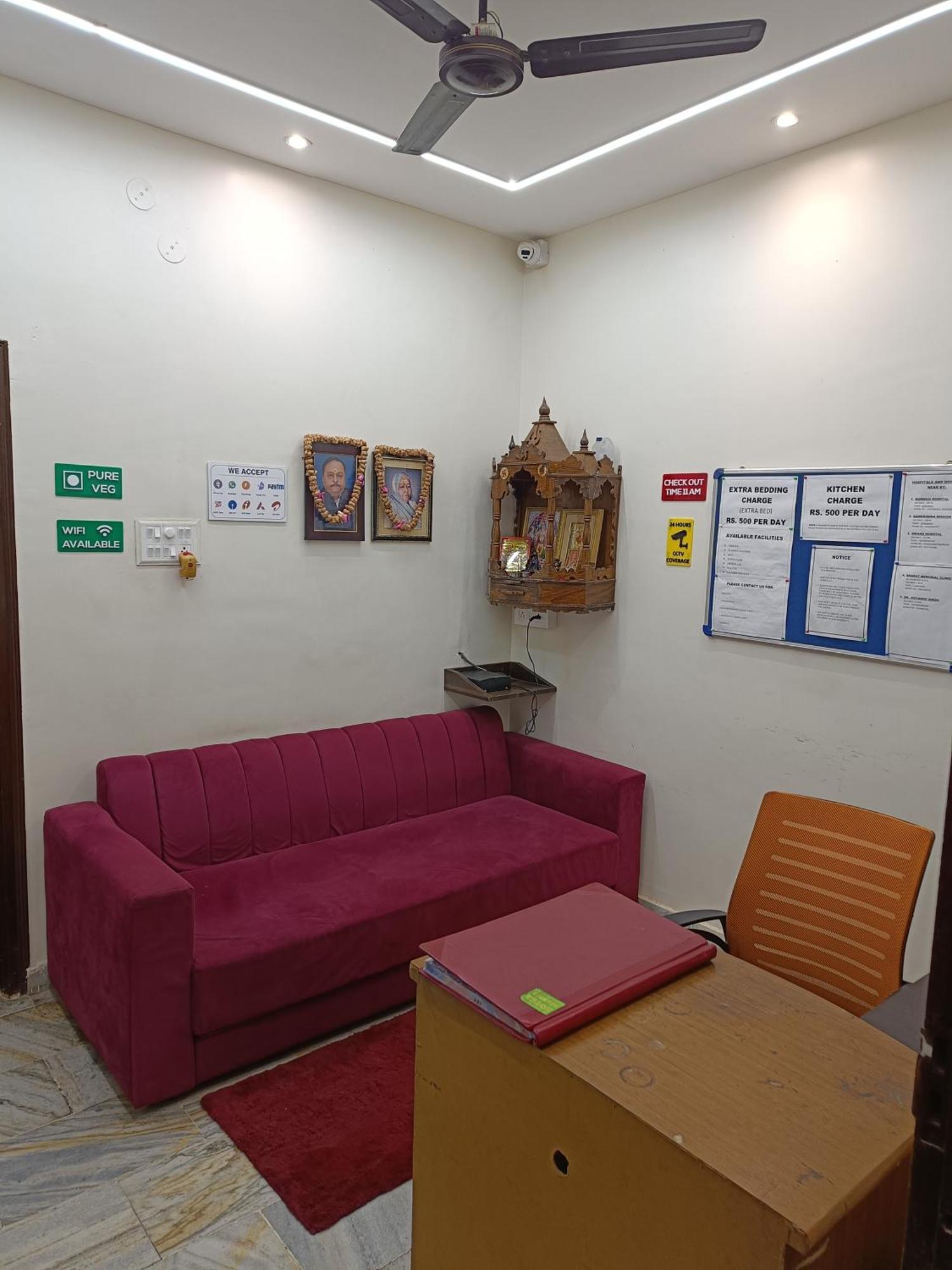 Narayan Palace- Luxury *